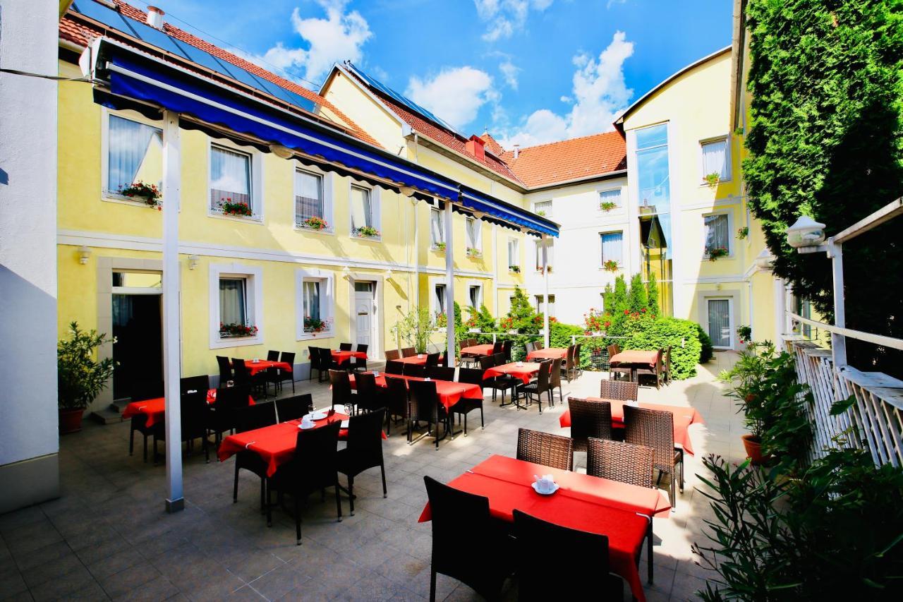 Hotel Korona Wellness, Rendezveny Es Borszalloda Eger Exterior photo